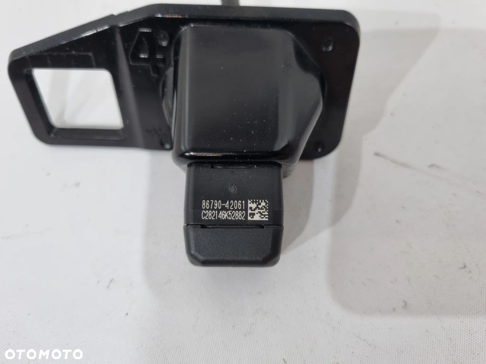 TOYOTA RAV-4 IV KAMERA COFANIA 86790-42061 - 4