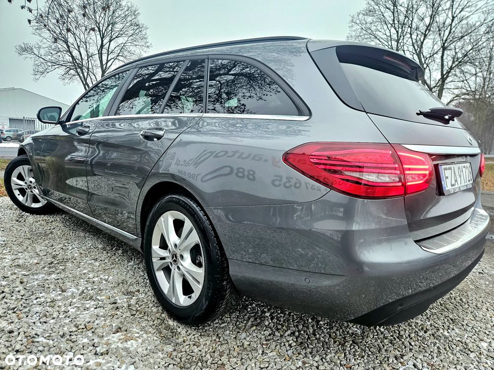 Mercedes-Benz Klasa C 220 d 4MATIC 9G-TRONIC - 4