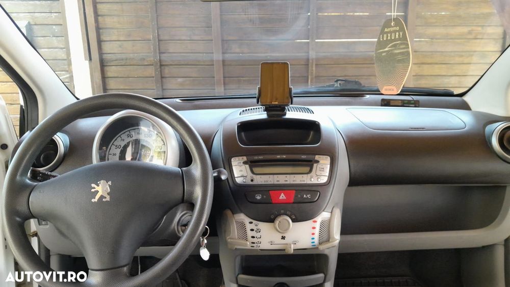 Peugeot 107 1.0 E Active - 9