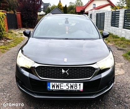 DS Automobiles Ds 4