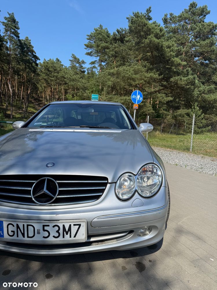 Mercedes-Benz CLK - 8