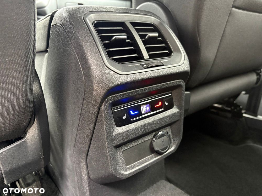 Volkswagen Tiguan - 16