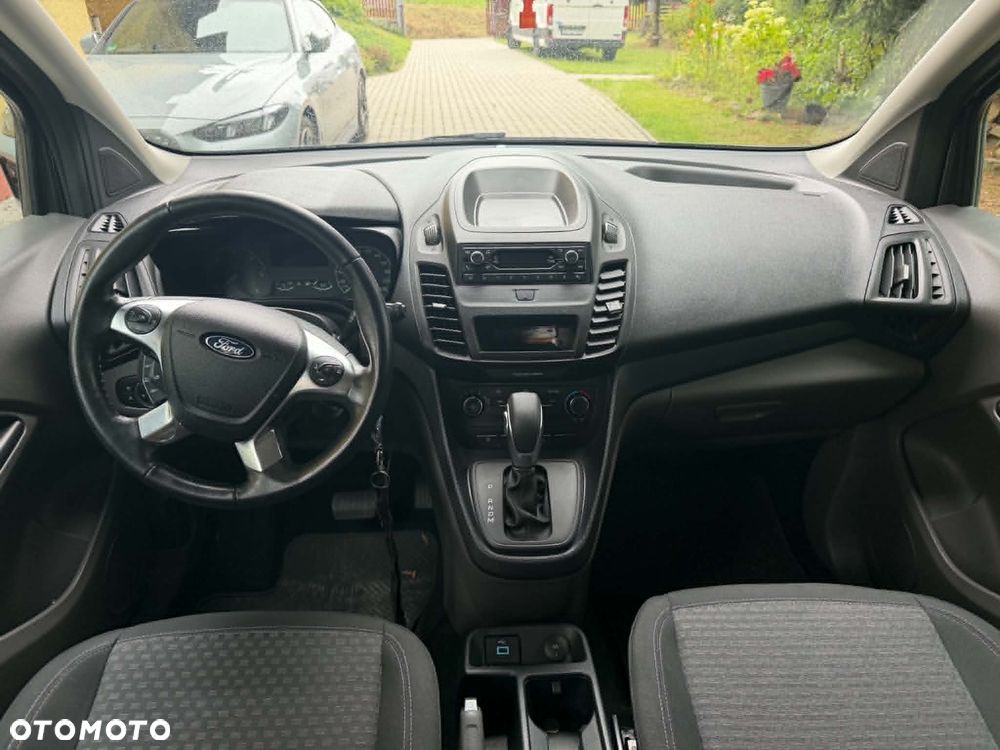 Ford Transit Connect - 4