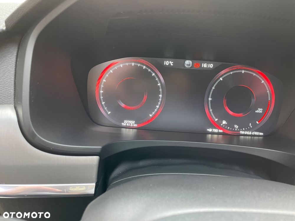 Volvo V90 D3 Geartronic Momentum - 12