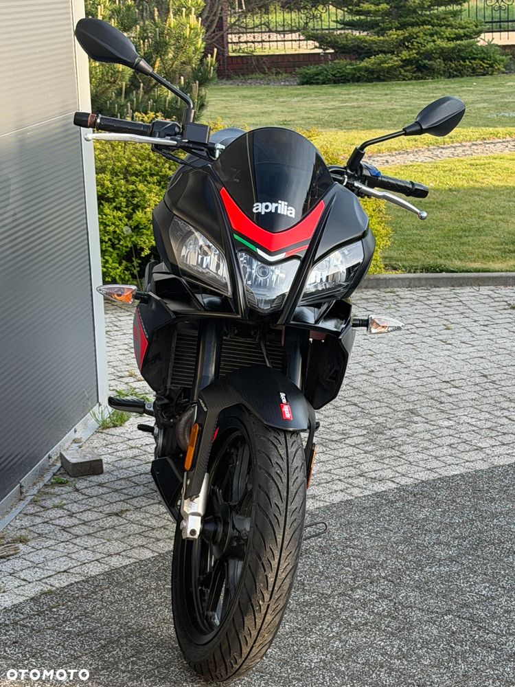 Aprilia Tuono - 13