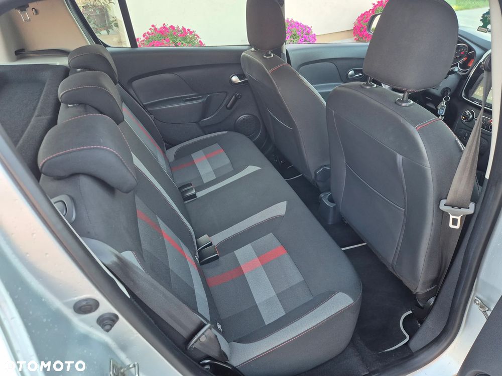 Dacia Sandero Stepway TCe 90 (S&S) Prestige - 8