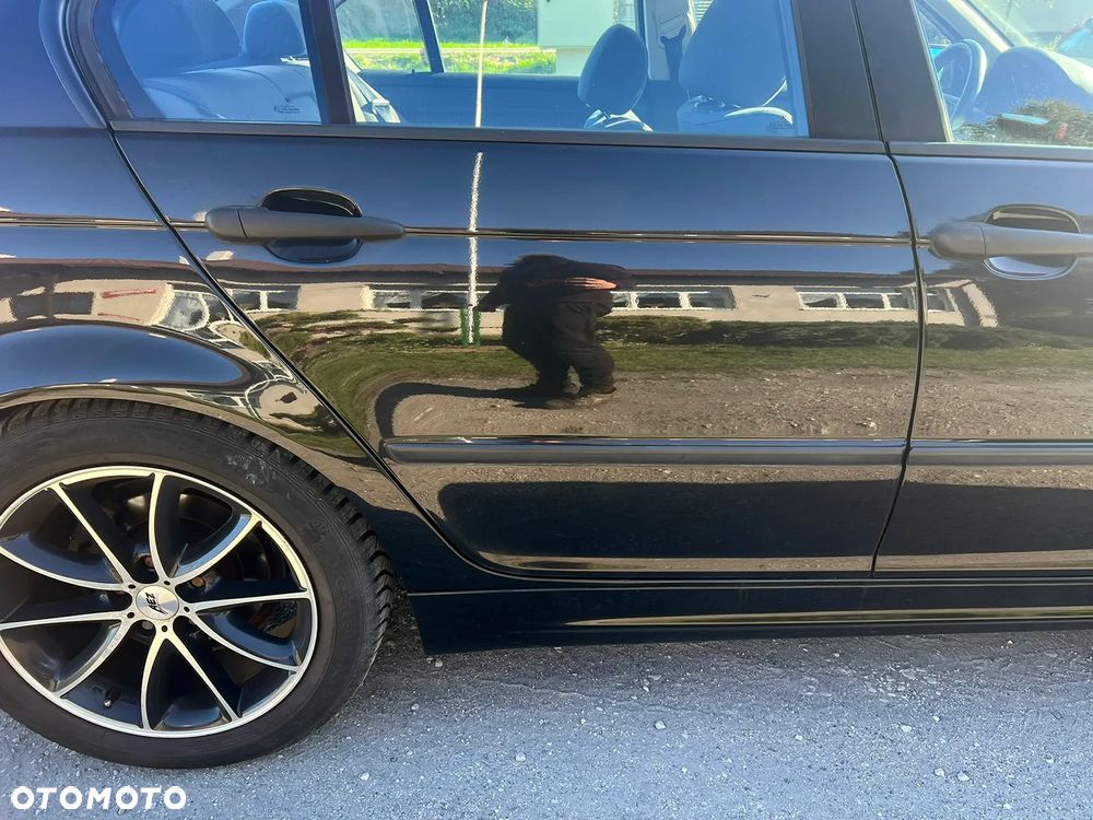 BMW Seria 3 318i - 17