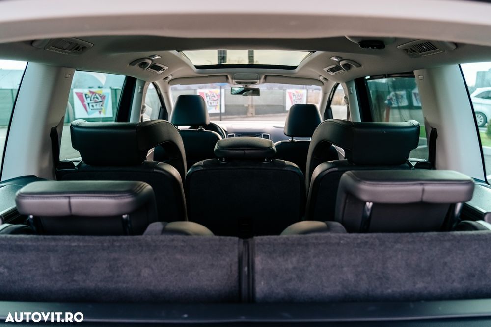 Volkswagen Sharan 2.0 TDI DSG Blue Motion Highline - 10