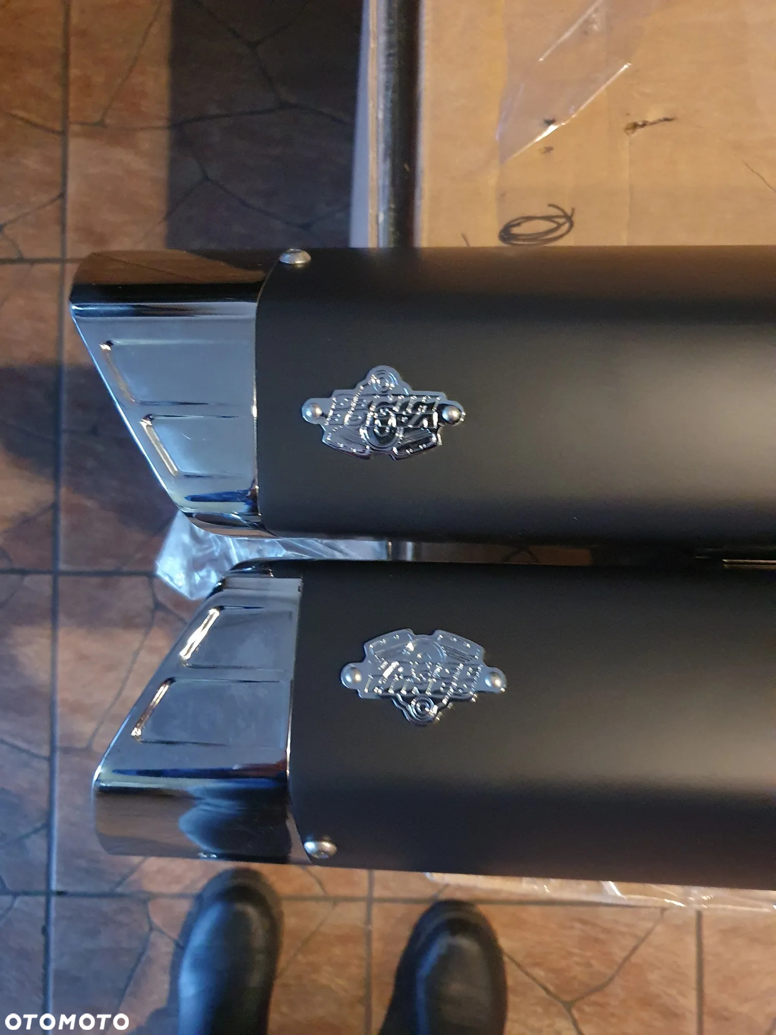 Tłumiki Vance & Hines Harley 17+ - 4
