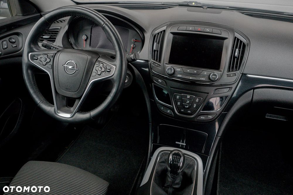 Opel Insignia 1.4 T Cosmo S&S - 37