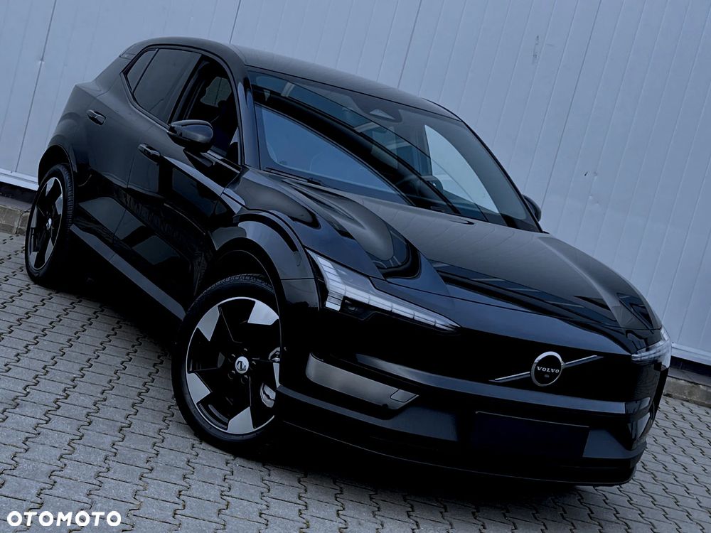 Volvo EX30 Twin Motor Performance AWD Ultra - 1