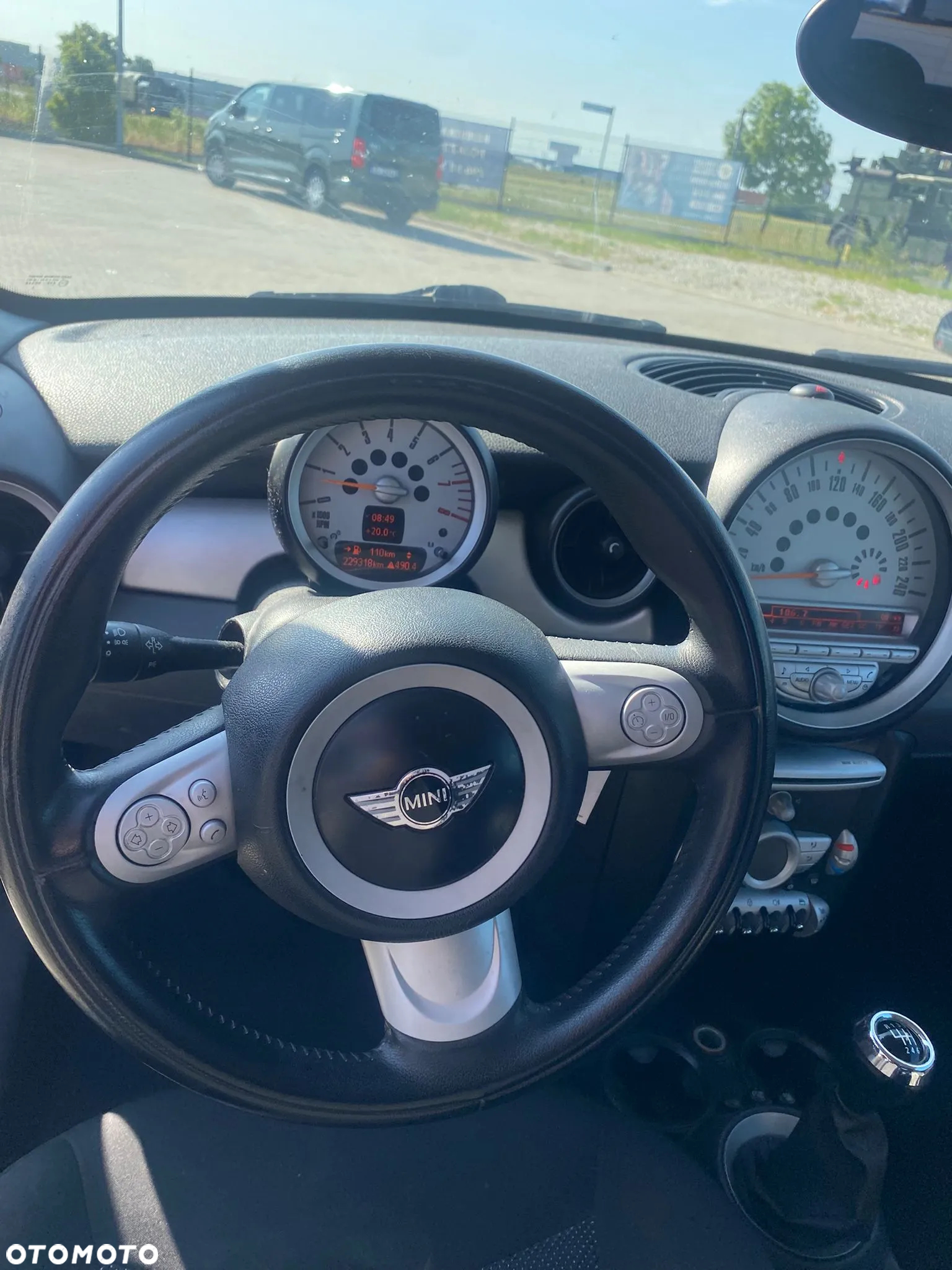 MINI ONE Standard - 16