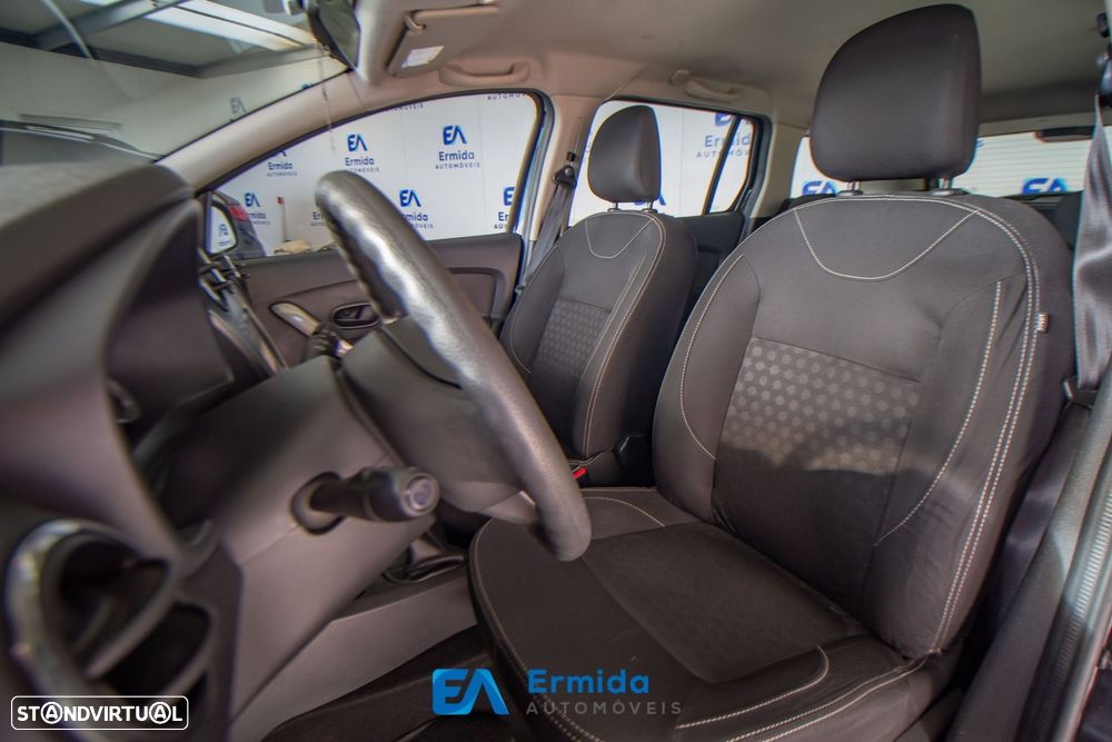 Dacia Logan MCV 0.9 TCe Stepway - 24