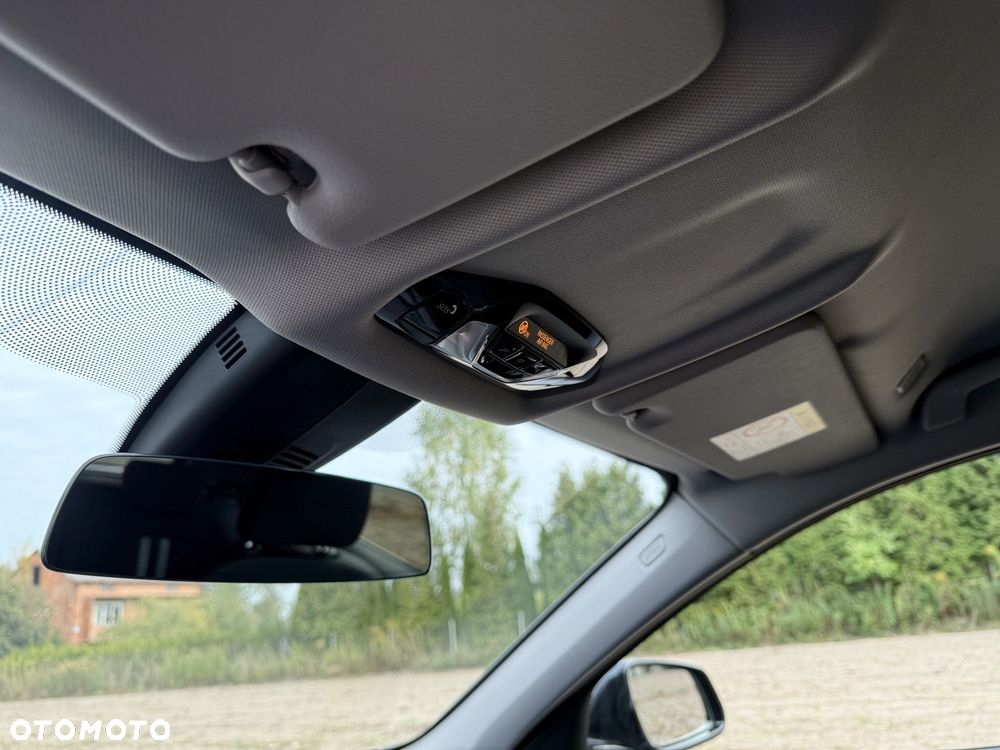 BMW Seria 1 118i GPF M Sport Shadow - 40