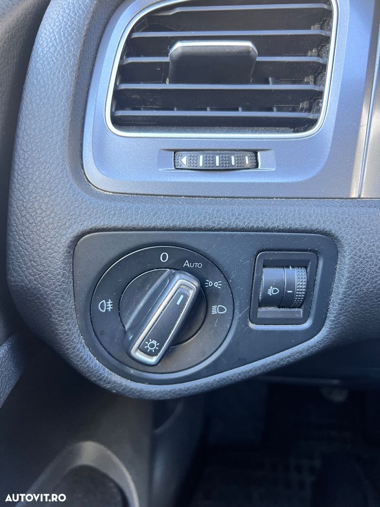 Volkswagen Golf 1.6 TDI DPF BlueMotion Technology Comfortline - 13