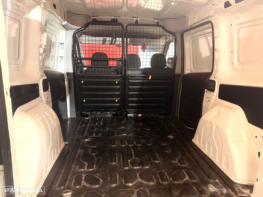 Fiat DOBLO 1.3 MJET 3 LUGARES - IVA DEDUTIVEL - 7