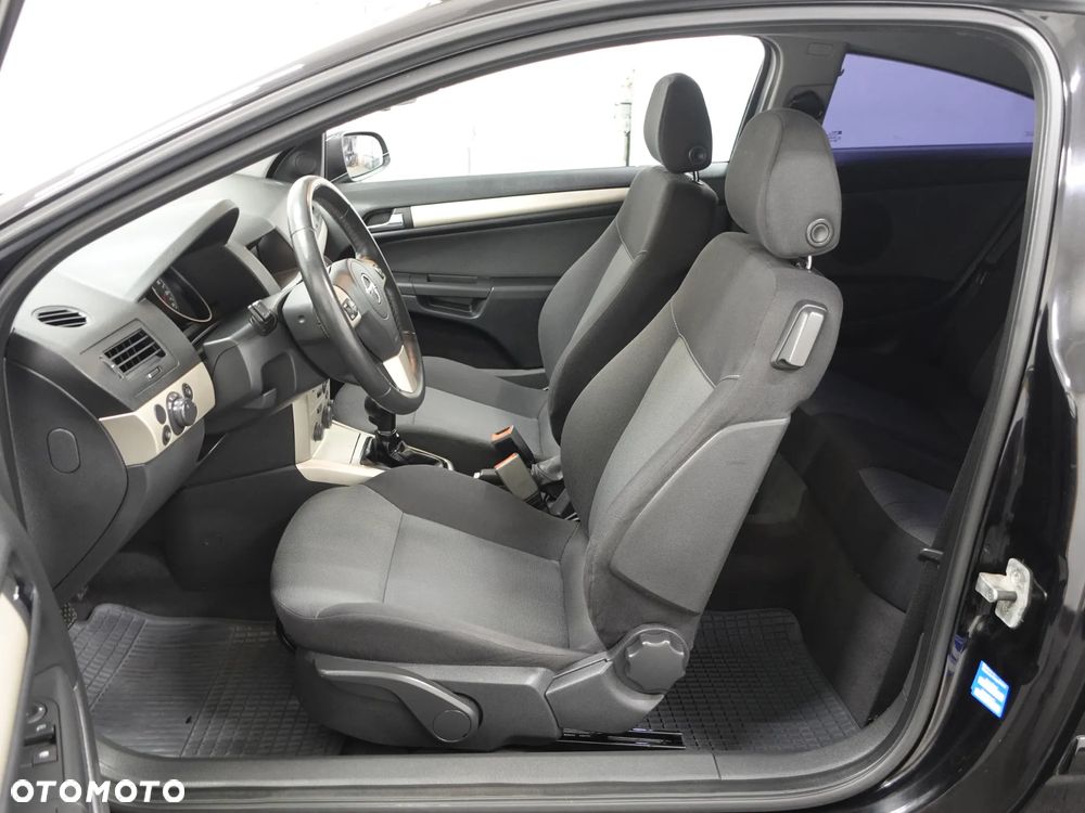 Opel Astra - 20