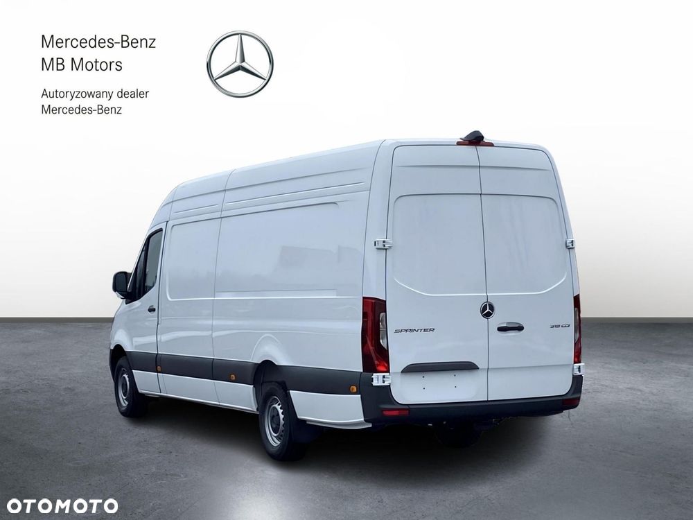 Mercedes-Benz Sprinter - 5