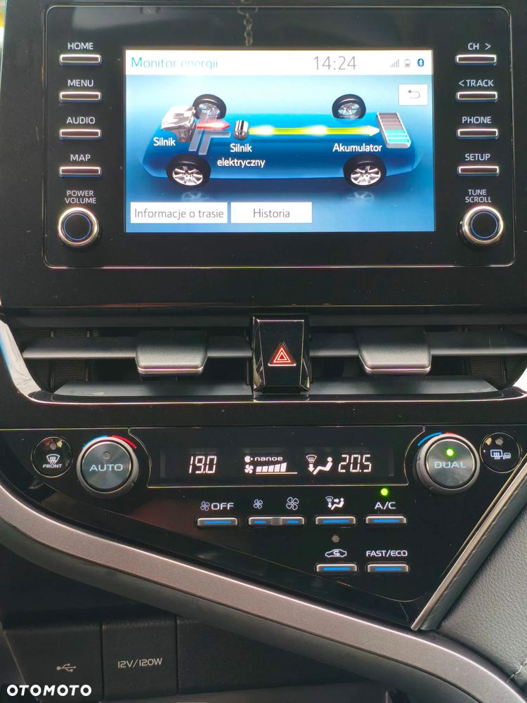 Toyota Camry 2.5 Hybrid Comfort CVT - 8