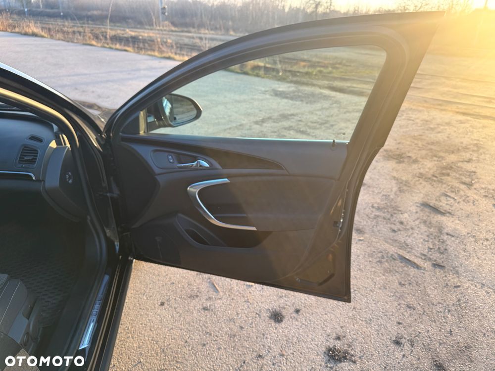 Opel Insignia - 13