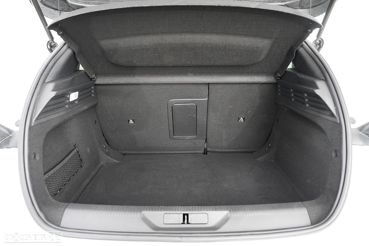 Peugeot 308 1.2 PureTech Allure Pack EAT8 - 22