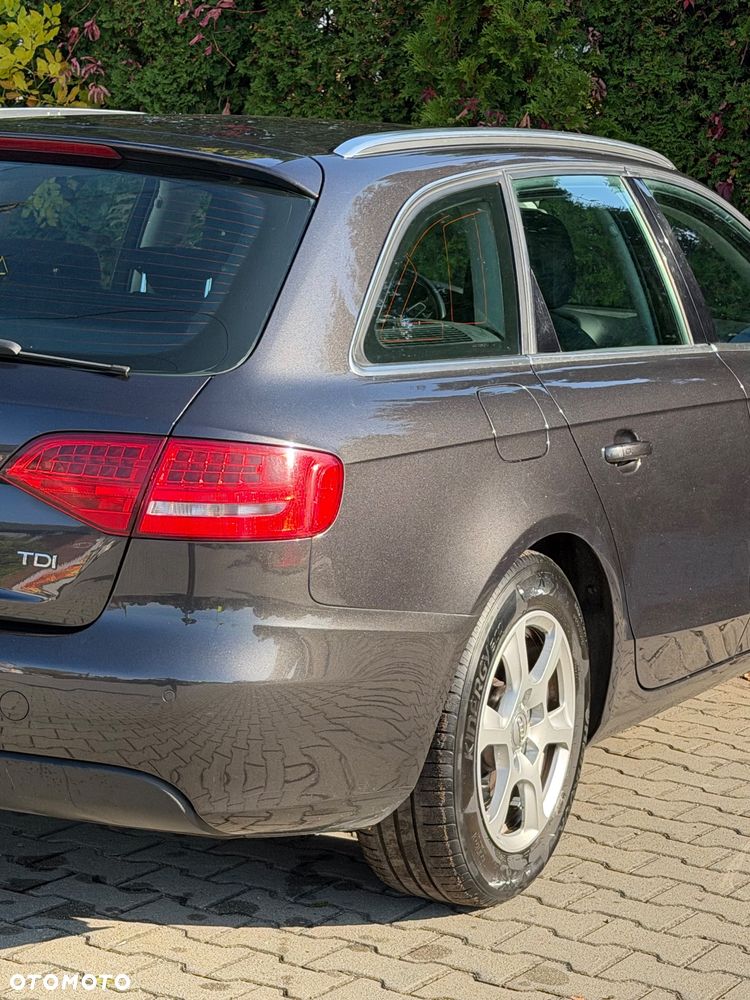 Audi A4 Avant - 19
