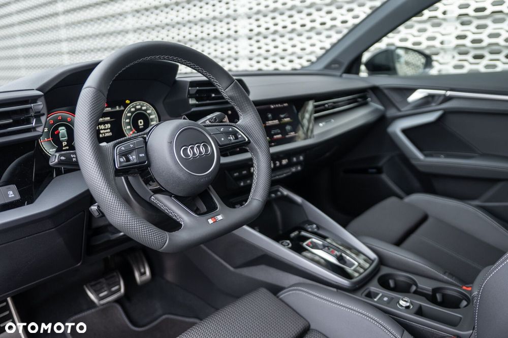 Audi A3 Limousine - 16