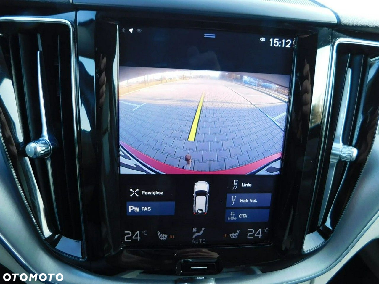 Volvo XC 60 D4 Momentum Pro - 15