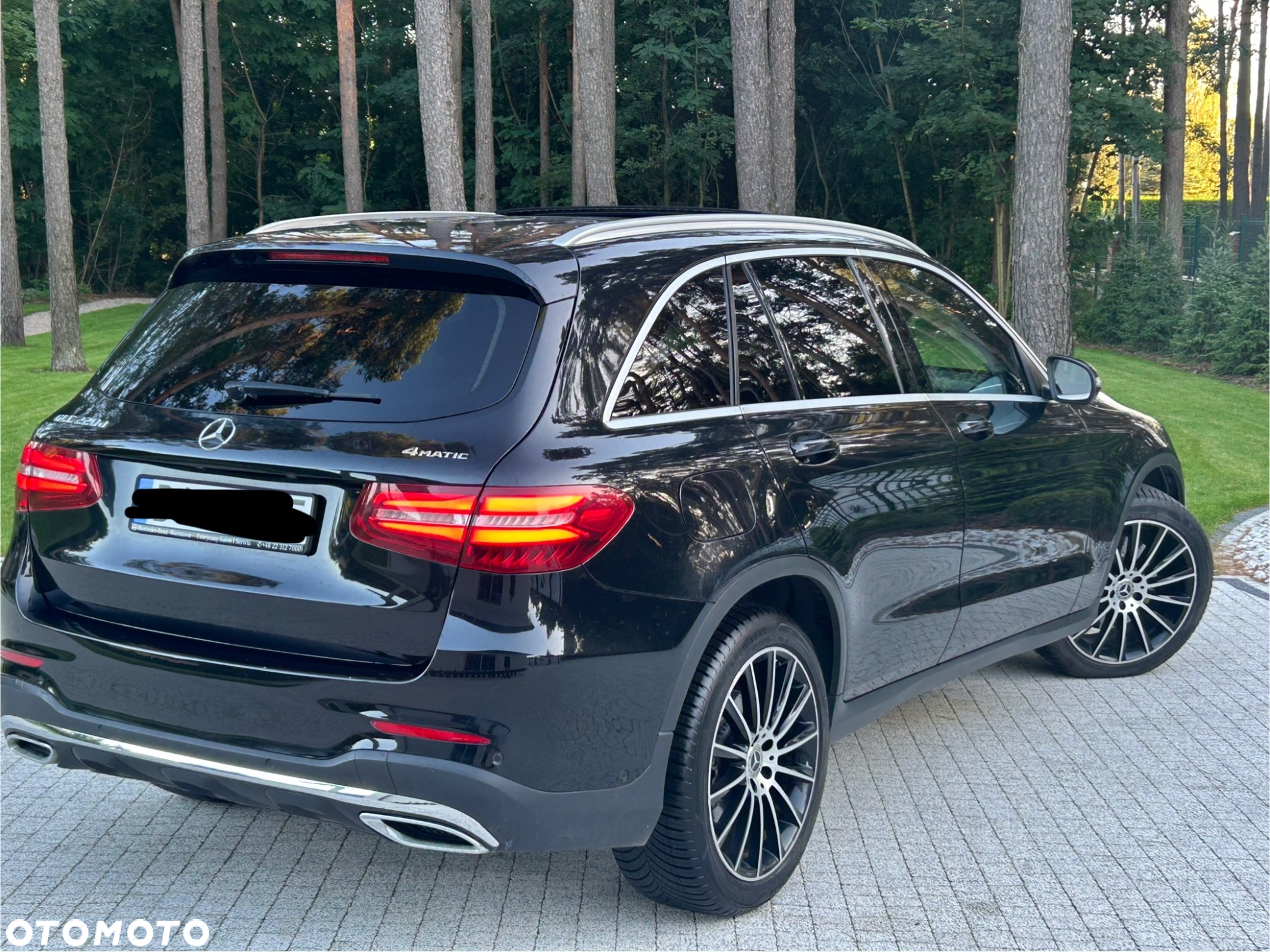 Mercedes-Benz GLC - 11
