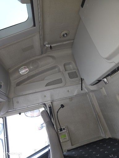 Iveco STRALIS 480 km z retarderem low-deck - 25