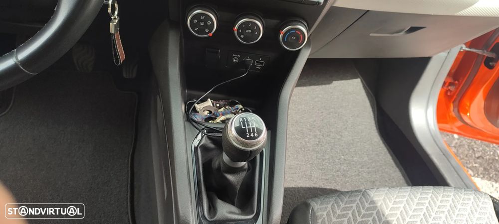 Renault Clio 1.0 TCe Limited Bi-Fuel - 15