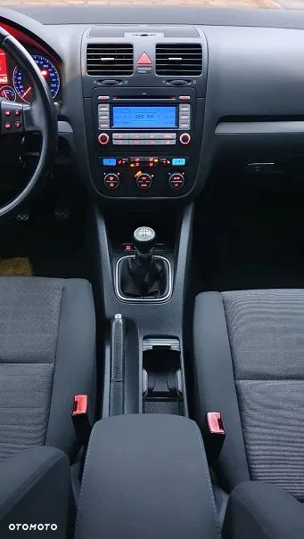 Volkswagen Golf - 12