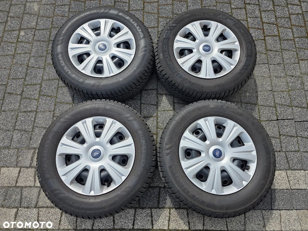 Ford Kuga 2.0 TDCi 4x4 Titanium - 7