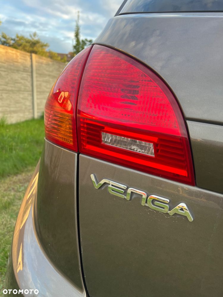 Kia Venga 1.6 CVVT Automatik Platinum Edition - 37