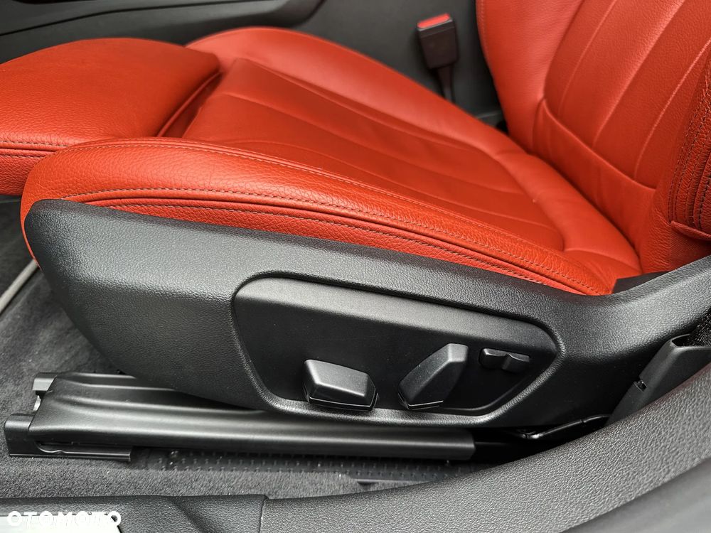 BMW Seria 2 220i xDrive Luxury Line - 20