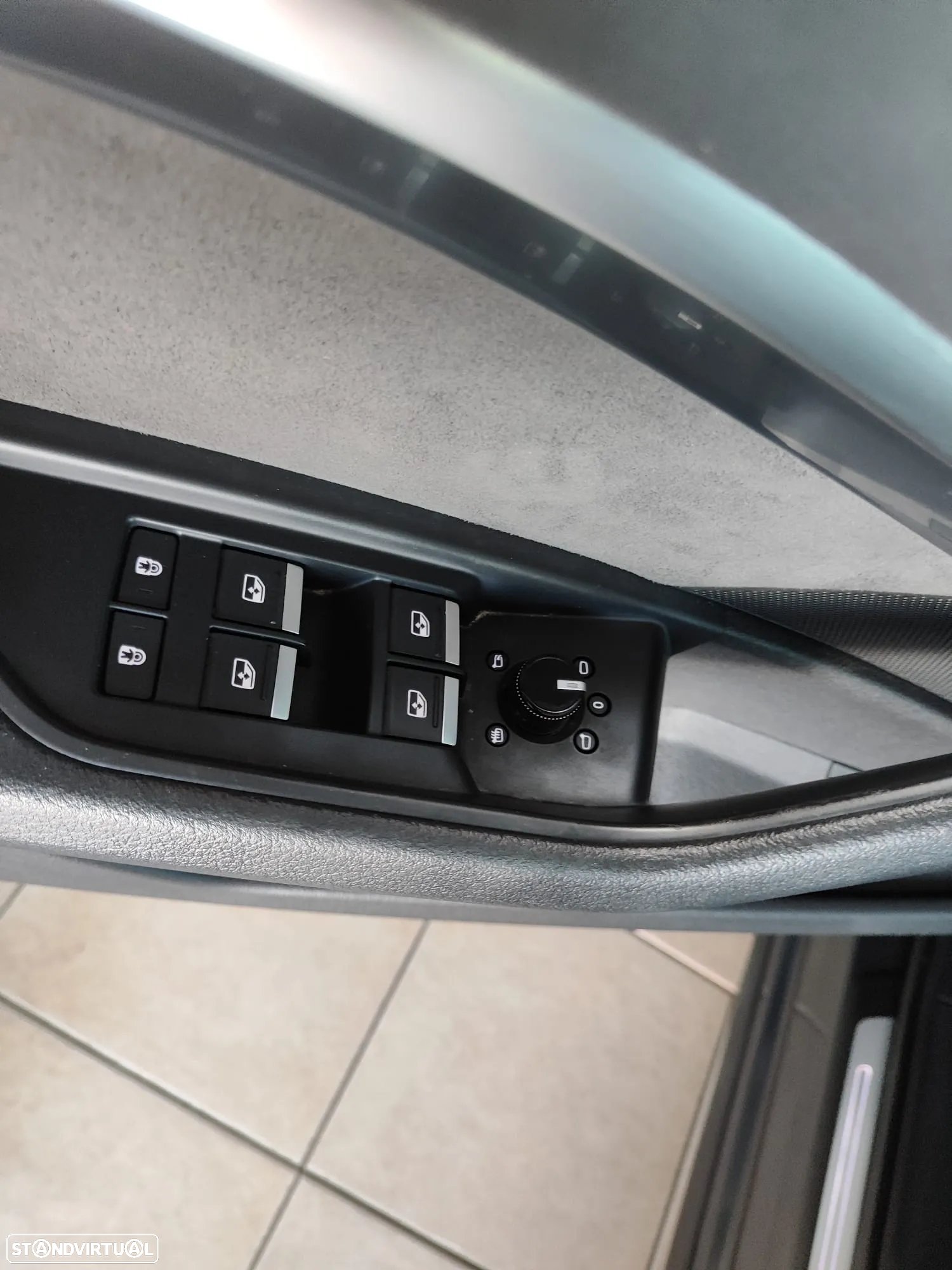 Audi e-tron 55 quattro S line - 23