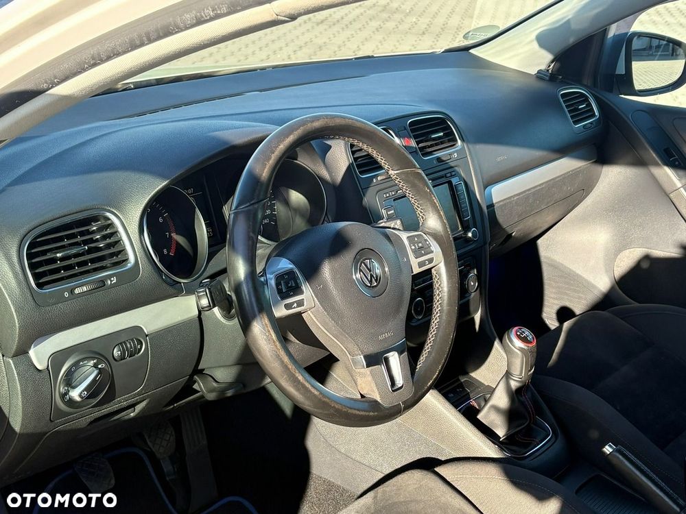 Volkswagen Golf - 19