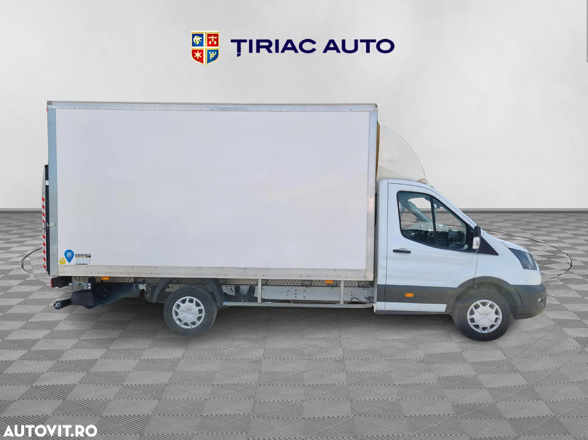 Ford Transit 2.0 Ecoblue L4 + Box - 6
