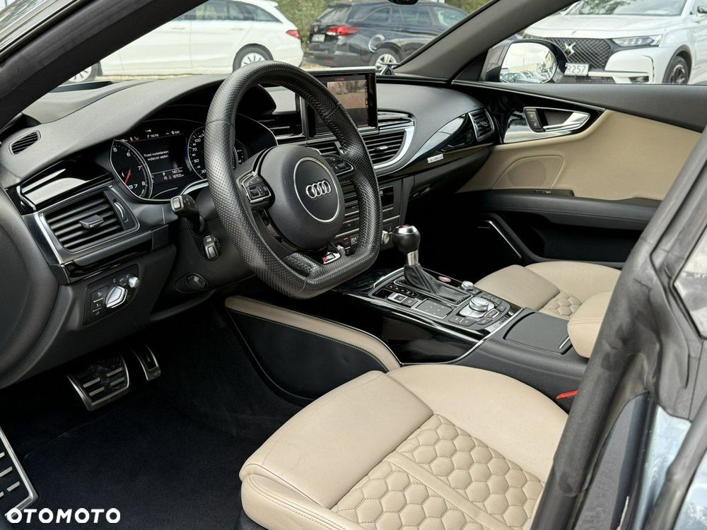 Audi RS7 Sportback - 12