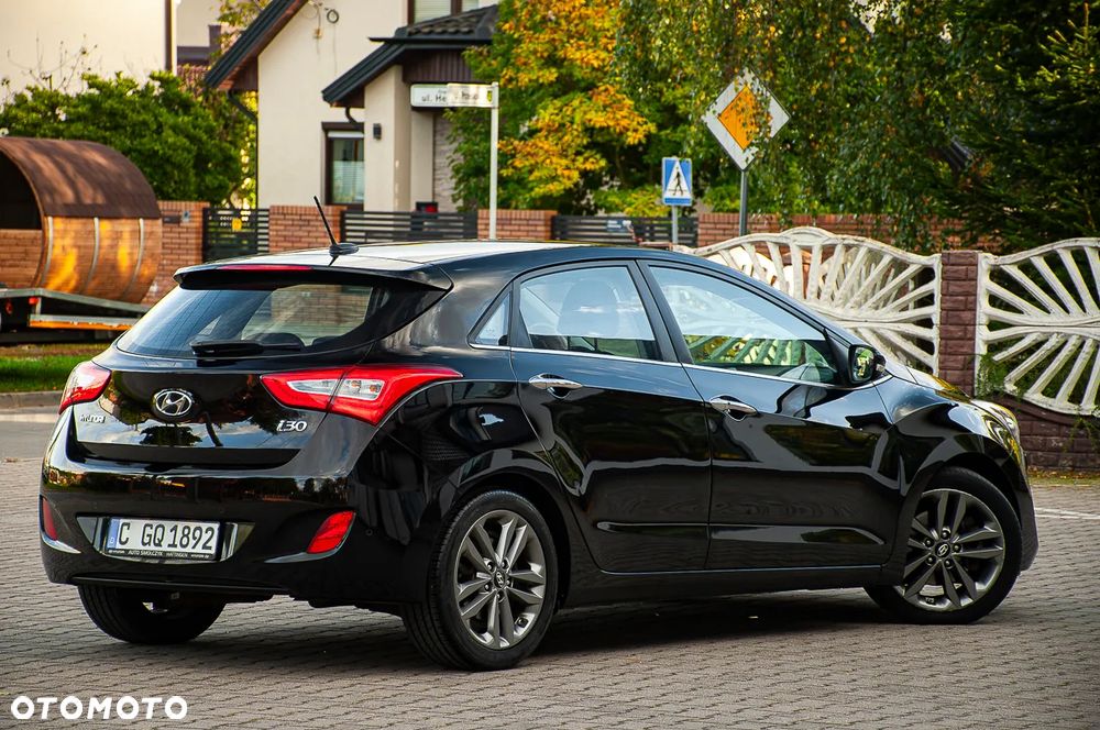 Hyundai i30 - 16