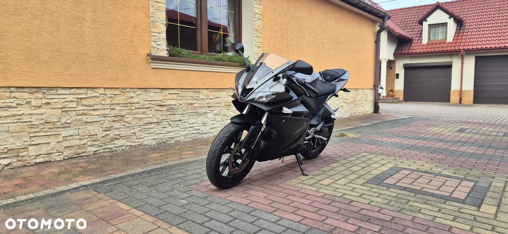 Yamaha R125 - 3