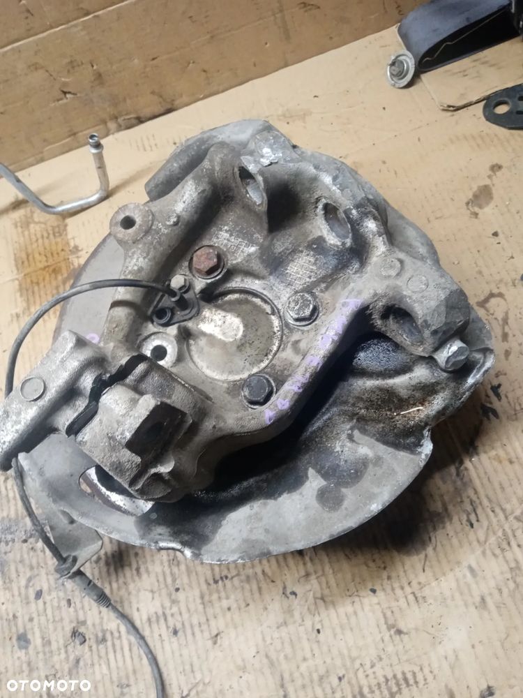 Zwrotnica piasta prawy przód przednia prawa BMW 5 E39 - 4
