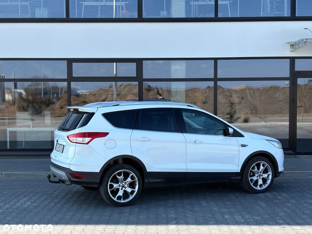Ford Kuga - 8