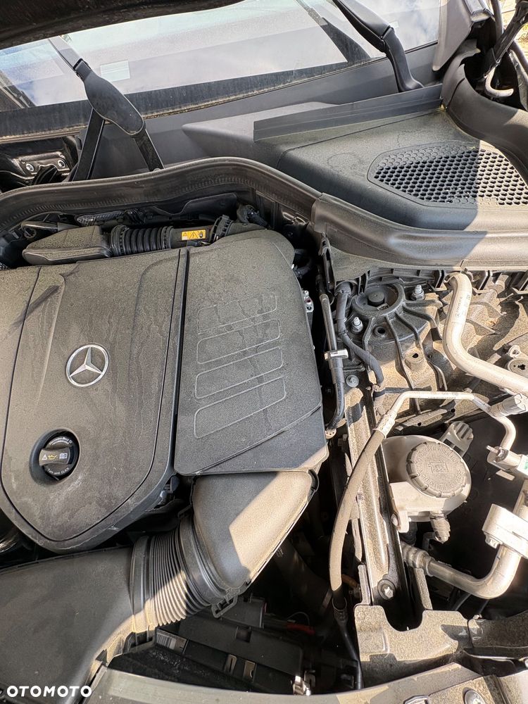 Mercedes-Benz GLC 200 4Matic 9G-TRONIC Edition Avantgarde - 26