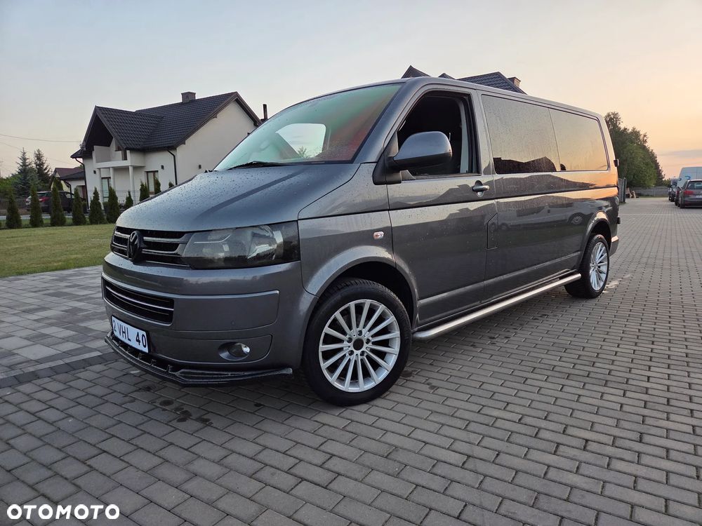 Volkswagen T5 FACE LIFT 2.0TDI 140KM LONG KLIMA FULL OPCJA LONG ORYGINAŁ ZADBANY DUBEL KABINA - 4
