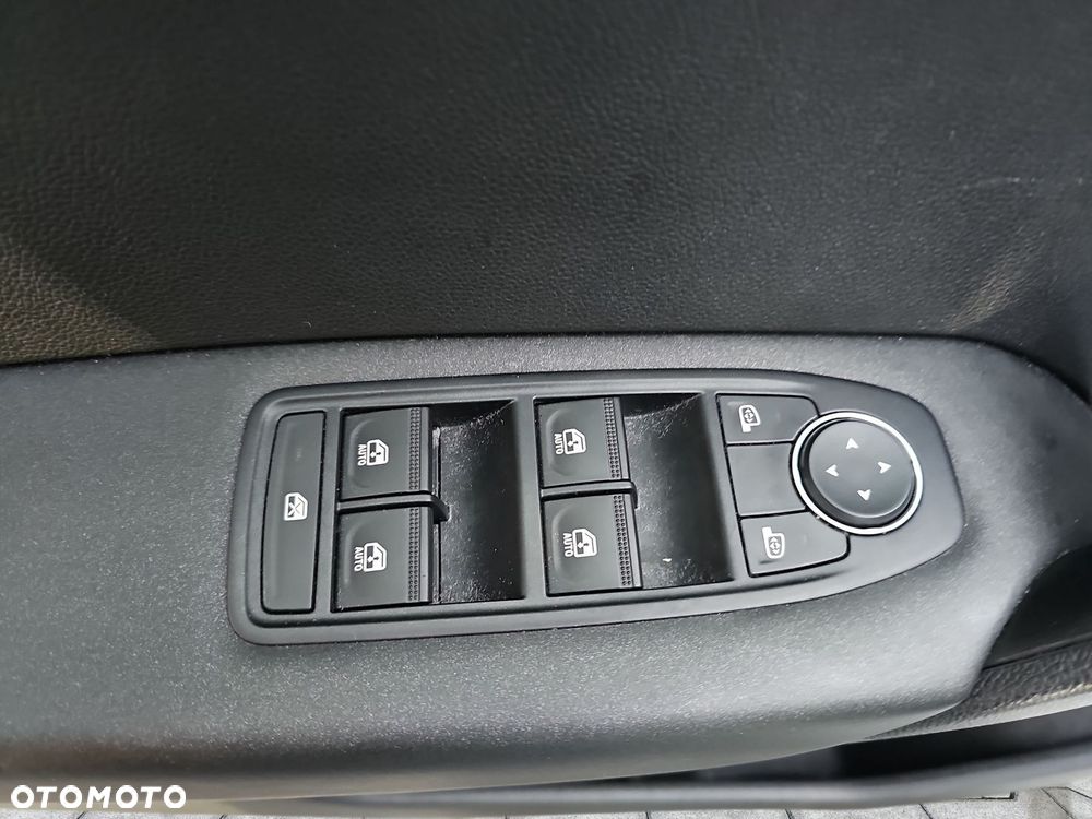 Renault Captur 1.0 TCe Equilibre - 18