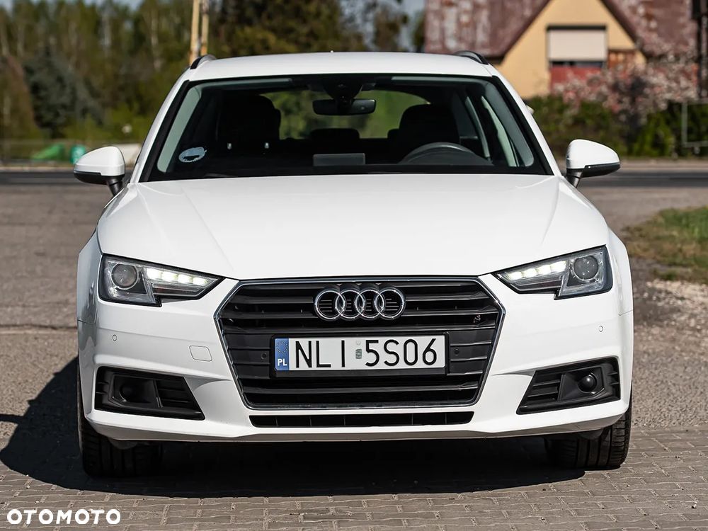 Audi A4 Avant 2.0 TDI - 4