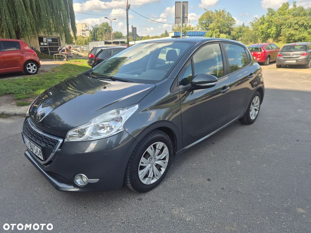 Peugeot 208 1.2 PureTech Allure - 1