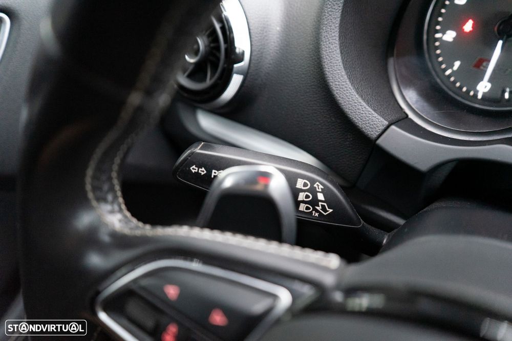 Audi S3 Sportback 2.0 TFSi quattro S tronic - 35