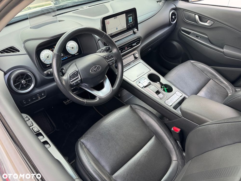 Hyundai Kona Premium - 5